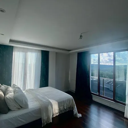 Airport Guest house *