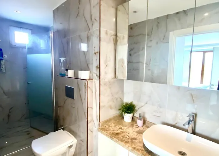 Airport * Arnavutkoy